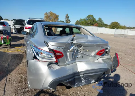 2016 Nissan Altima 2.5 Sr из США, поврежденный, VIN 1N4AL3AP2GC115741